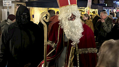 Foto 2 naar Sinterklaasmarkt